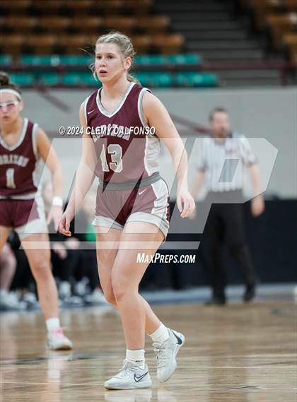 Thumbnail 3 in Horizon vs Legend (CHSAA 6A Great 8) photogallery.