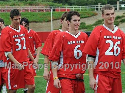 Thumbnail 3 in Jamesville-DeWitt vs. Garden City (NYSPHSAA Class B Final) photogallery.