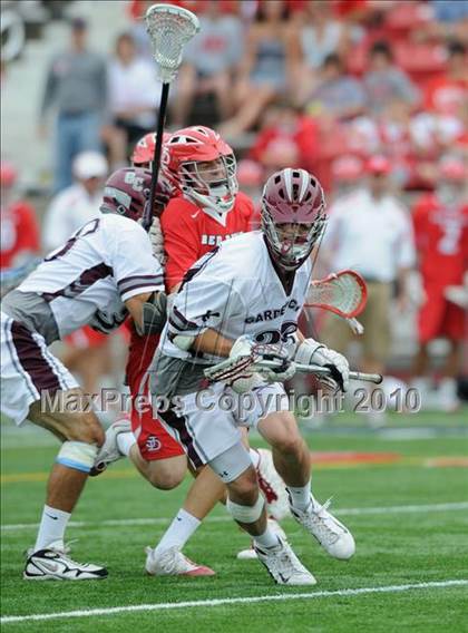 Thumbnail 3 in Jamesville-DeWitt vs. Garden City (NYSPHSAA Class B Final) photogallery.