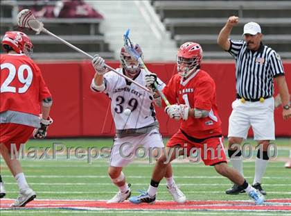 Thumbnail 1 in Jamesville-DeWitt vs. Garden City (NYSPHSAA Class B Final) photogallery.
