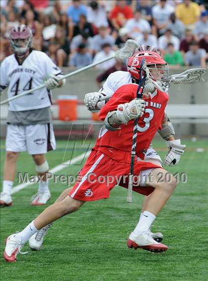 Thumbnail 1 in Jamesville-DeWitt vs. Garden City (NYSPHSAA Class B Final) photogallery.