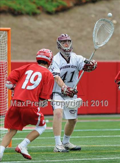 Thumbnail 1 in Jamesville-DeWitt vs. Garden City (NYSPHSAA Class B Final) photogallery.