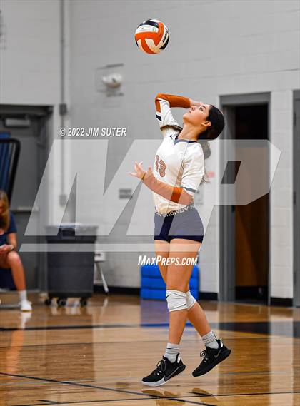 Thumbnail 1 in Caldwell vs Burton photogallery.