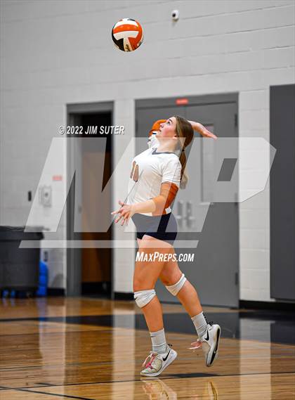 Thumbnail 3 in Caldwell vs Burton photogallery.