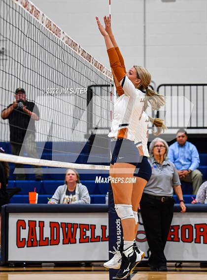 Thumbnail 2 in Caldwell vs Burton photogallery.