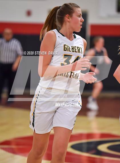 Thumbnail 3 in Tanque Verde vs. Gilbert Christian (Chandler Prep New Years Classic) photogallery.
