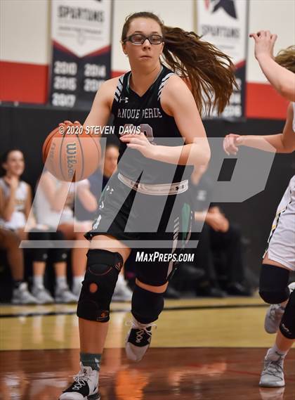 Thumbnail 3 in Tanque Verde vs. Gilbert Christian (Chandler Prep New Years Classic) photogallery.