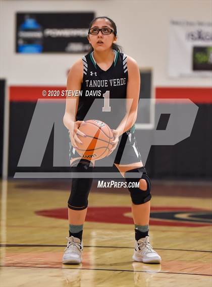 Thumbnail 2 in Tanque Verde vs. Gilbert Christian (Chandler Prep New Years Classic) photogallery.