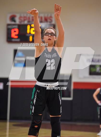 Thumbnail 3 in Tanque Verde vs. Gilbert Christian (Chandler Prep New Years Classic) photogallery.