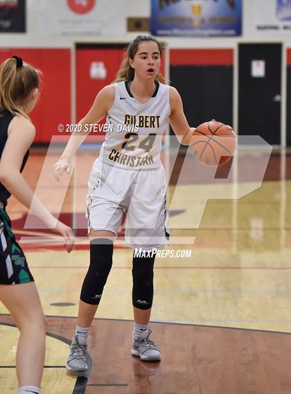Thumbnail 3 in Tanque Verde vs. Gilbert Christian (Chandler Prep New Years Classic) photogallery.