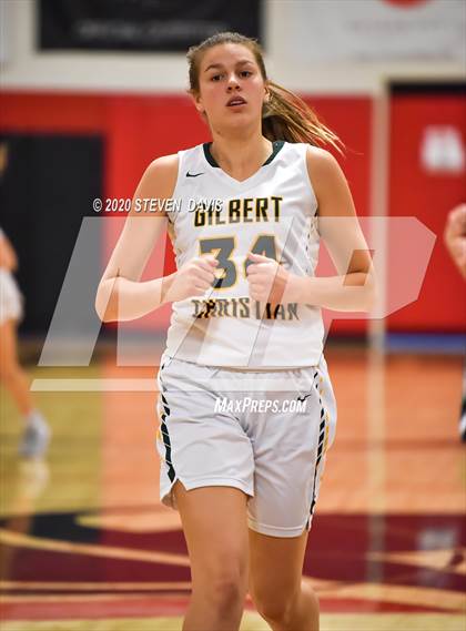 Thumbnail 3 in Tanque Verde vs. Gilbert Christian (Chandler Prep New Years Classic) photogallery.