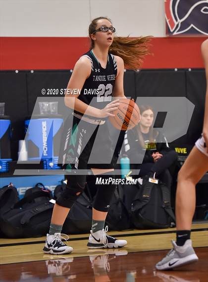 Thumbnail 1 in Tanque Verde vs. Gilbert Christian (Chandler Prep New Years Classic) photogallery.