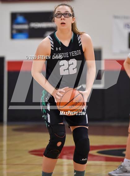 Thumbnail 1 in Tanque Verde vs. Gilbert Christian (Chandler Prep New Years Classic) photogallery.