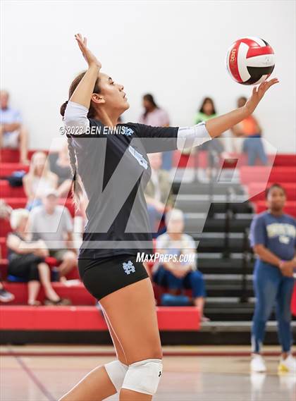 Thumbnail 2 in Lovett vs Starr's Mill photogallery.