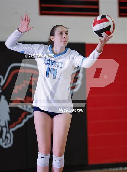 Thumbnail 1 in Lovett vs Starr's Mill photogallery.