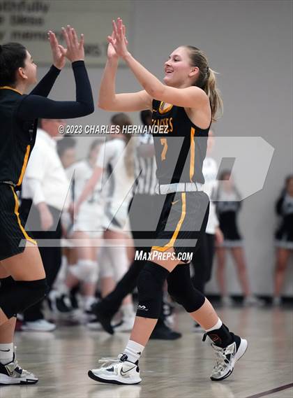 Thumbnail 2 in St. Agnes Academy vs. Bishop Lynch (TAPPS 6A Regional Final) photogallery.