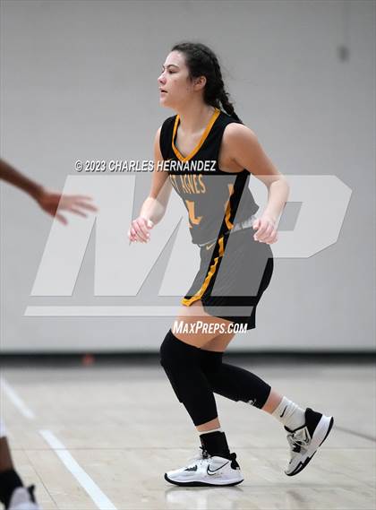 Thumbnail 3 in St. Agnes Academy vs. Bishop Lynch (TAPPS 6A Regional Final) photogallery.