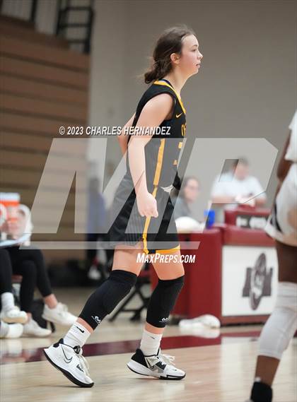 Thumbnail 3 in St. Agnes Academy vs. Bishop Lynch (TAPPS 6A Regional Final) photogallery.