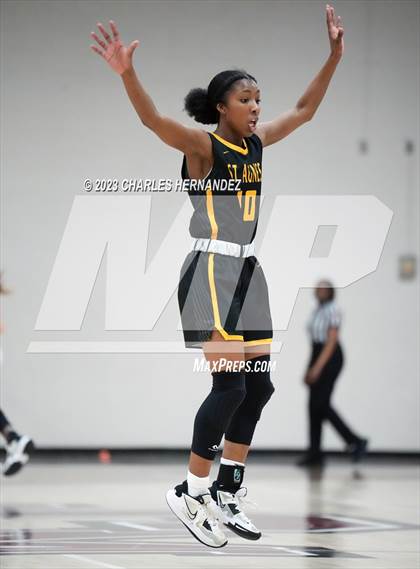 Thumbnail 3 in St. Agnes Academy vs. Bishop Lynch (TAPPS 6A Regional Final) photogallery.