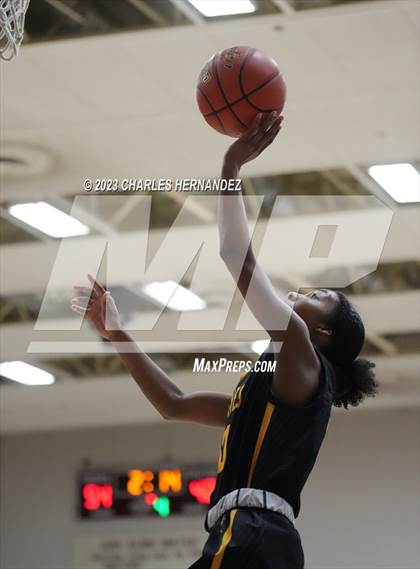 Thumbnail 3 in St. Agnes Academy vs. Bishop Lynch (TAPPS 6A Regional Final) photogallery.