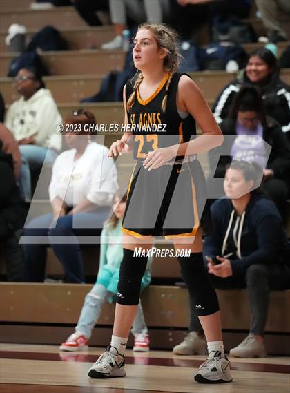 Thumbnail 2 in St. Agnes Academy vs. Bishop Lynch (TAPPS 6A Regional Final) photogallery.
