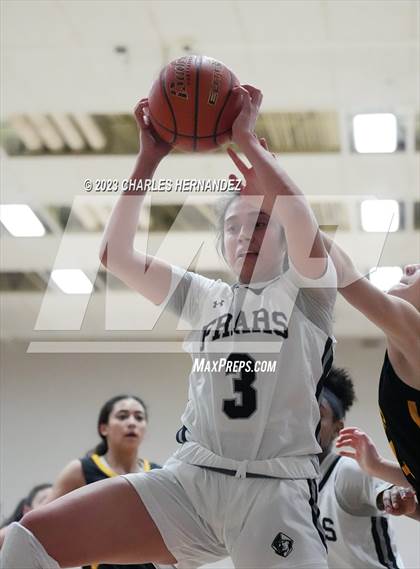 Thumbnail 2 in St. Agnes Academy vs. Bishop Lynch (TAPPS 6A Regional Final) photogallery.
