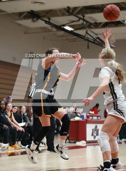Thumbnail 2 in St. Agnes Academy vs. Bishop Lynch (TAPPS 6A Regional Final) photogallery.