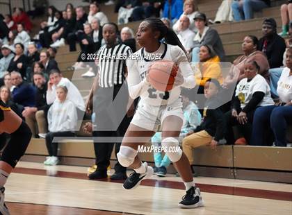 Thumbnail 3 in St. Agnes Academy vs. Bishop Lynch (TAPPS 6A Regional Final) photogallery.