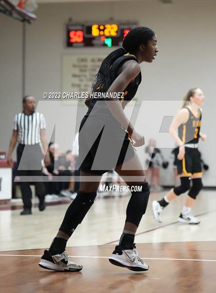 Thumbnail 1 in St. Agnes Academy vs. Bishop Lynch (TAPPS 6A Regional Final) photogallery.