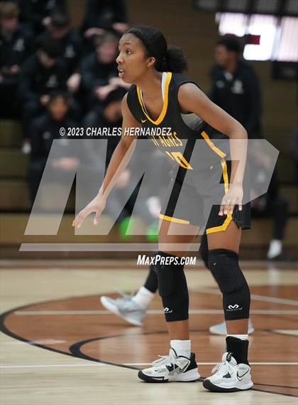 Thumbnail 2 in St. Agnes Academy vs. Bishop Lynch (TAPPS 6A Regional Final) photogallery.