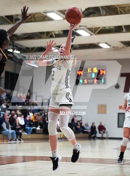 Thumbnail 2 in St. Agnes Academy vs. Bishop Lynch (TAPPS 6A Regional Final) photogallery.