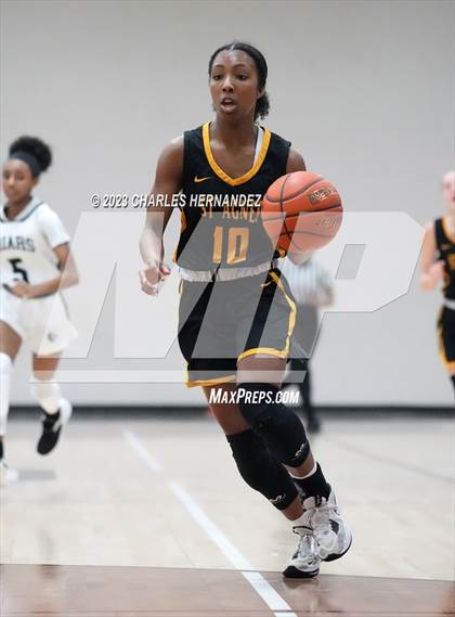 Thumbnail 3 in St. Agnes Academy vs. Bishop Lynch (TAPPS 6A Regional Final) photogallery.