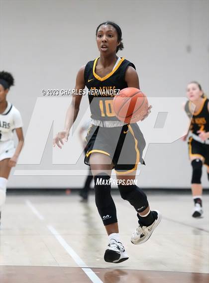 Thumbnail 1 in St. Agnes Academy vs. Bishop Lynch (TAPPS 6A Regional Final) photogallery.