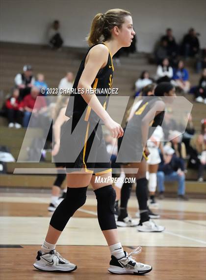 Thumbnail 3 in St. Agnes Academy vs. Bishop Lynch (TAPPS 6A Regional Final) photogallery.