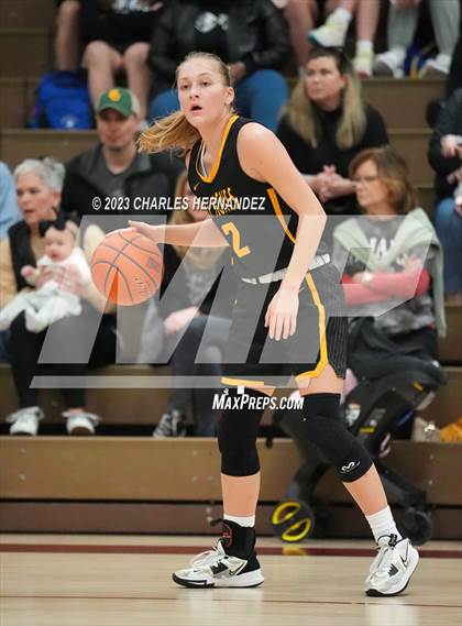 Thumbnail 2 in St. Agnes Academy vs. Bishop Lynch (TAPPS 6A Regional Final) photogallery.