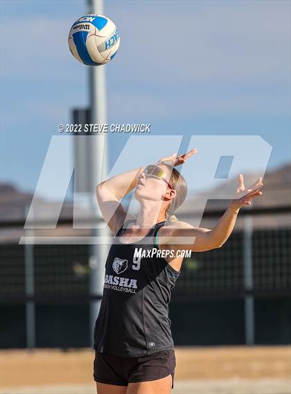 Thumbnail 3 in Basha vs Hamilton @ Casteel photogallery.