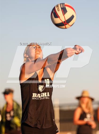 Thumbnail 2 in Basha vs Hamilton @ Casteel photogallery.