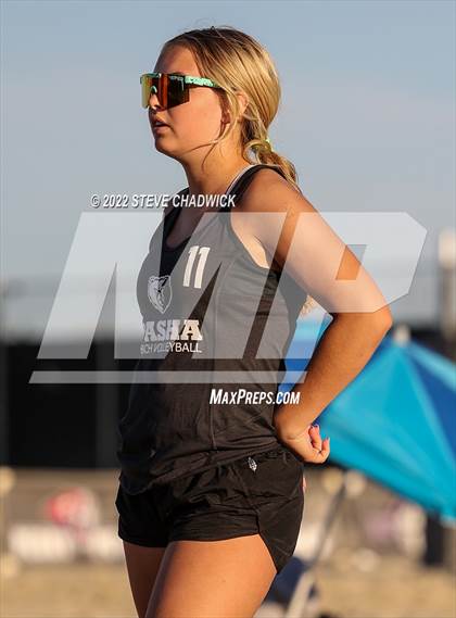 Thumbnail 3 in Basha vs Hamilton @ Casteel photogallery.