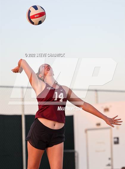 Thumbnail 3 in Basha vs Hamilton @ Casteel photogallery.