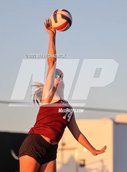 Thumbnail 2 in Basha vs Hamilton @ Casteel photogallery.