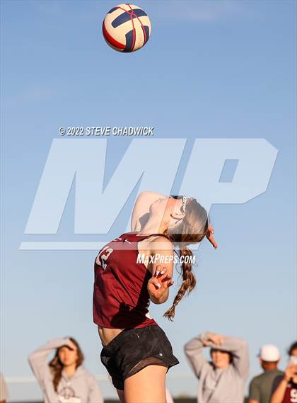 Thumbnail 3 in Basha vs Hamilton @ Casteel photogallery.
