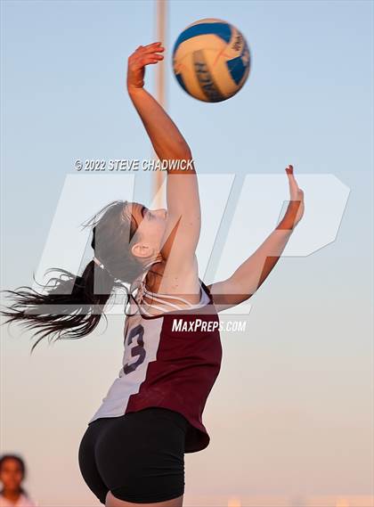 Thumbnail 3 in Basha vs Hamilton @ Casteel photogallery.