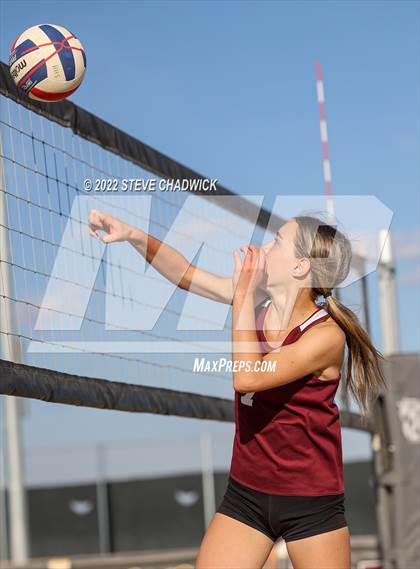 Thumbnail 1 in Basha vs Hamilton @ Casteel photogallery.