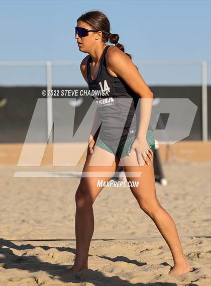 Thumbnail 3 in Basha vs Hamilton @ Casteel photogallery.