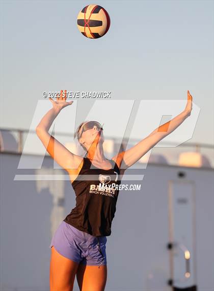 Thumbnail 3 in Basha vs Hamilton @ Casteel photogallery.