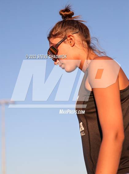 Thumbnail 3 in Basha vs Hamilton @ Casteel photogallery.