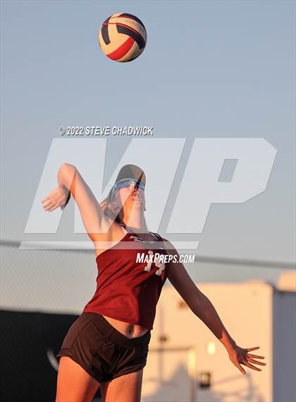 Thumbnail 1 in Basha vs Hamilton @ Casteel photogallery.