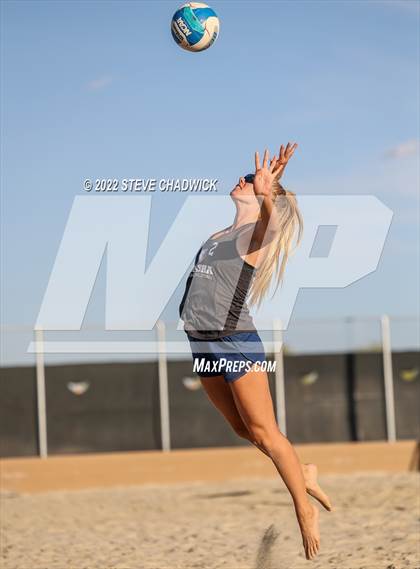 Thumbnail 1 in Basha vs Hamilton @ Casteel photogallery.
