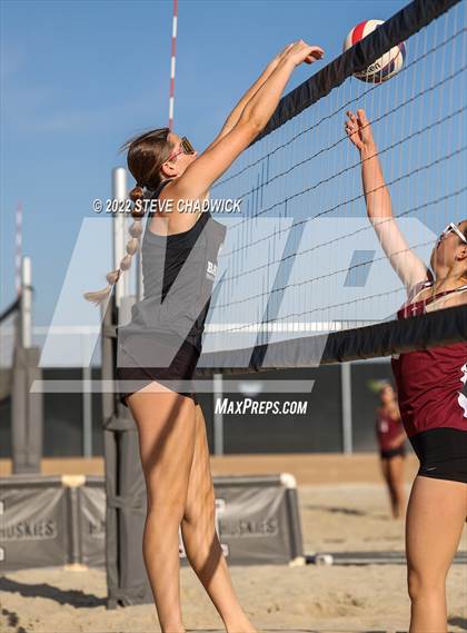 Thumbnail 3 in Basha vs Hamilton @ Casteel photogallery.