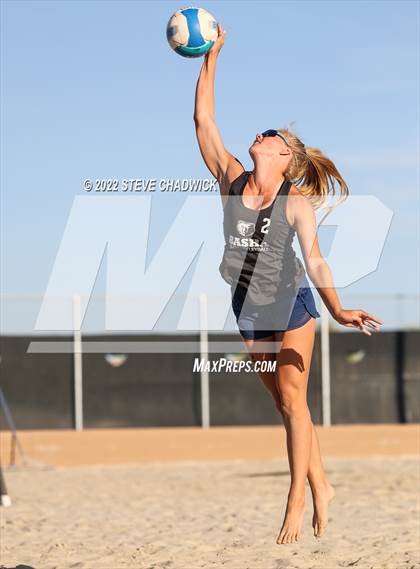 Thumbnail 2 in Basha vs Hamilton @ Casteel photogallery.